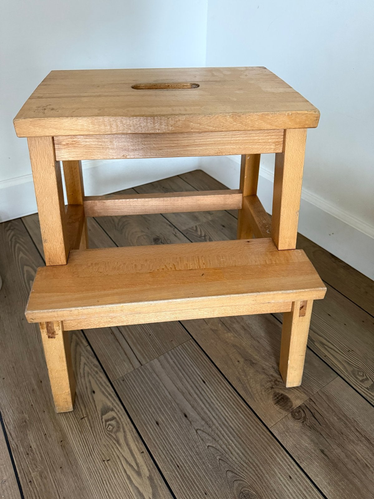 IKEA Bekväm Houten Opstap Krukje - Handig en Stevig, Ophalen, Gebruikt, Hout