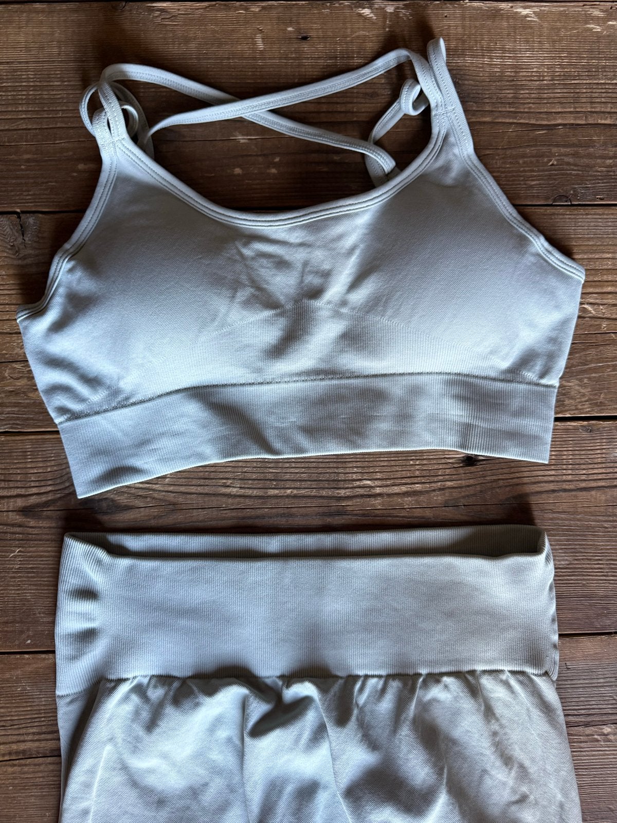 Sportset: Sportbeha en Legging - Als nieuw Strengthen, Kleding | Dames, Nieuw, Ophalen of Verzenden, Fitness of Aerobics, Maat 36 (S)