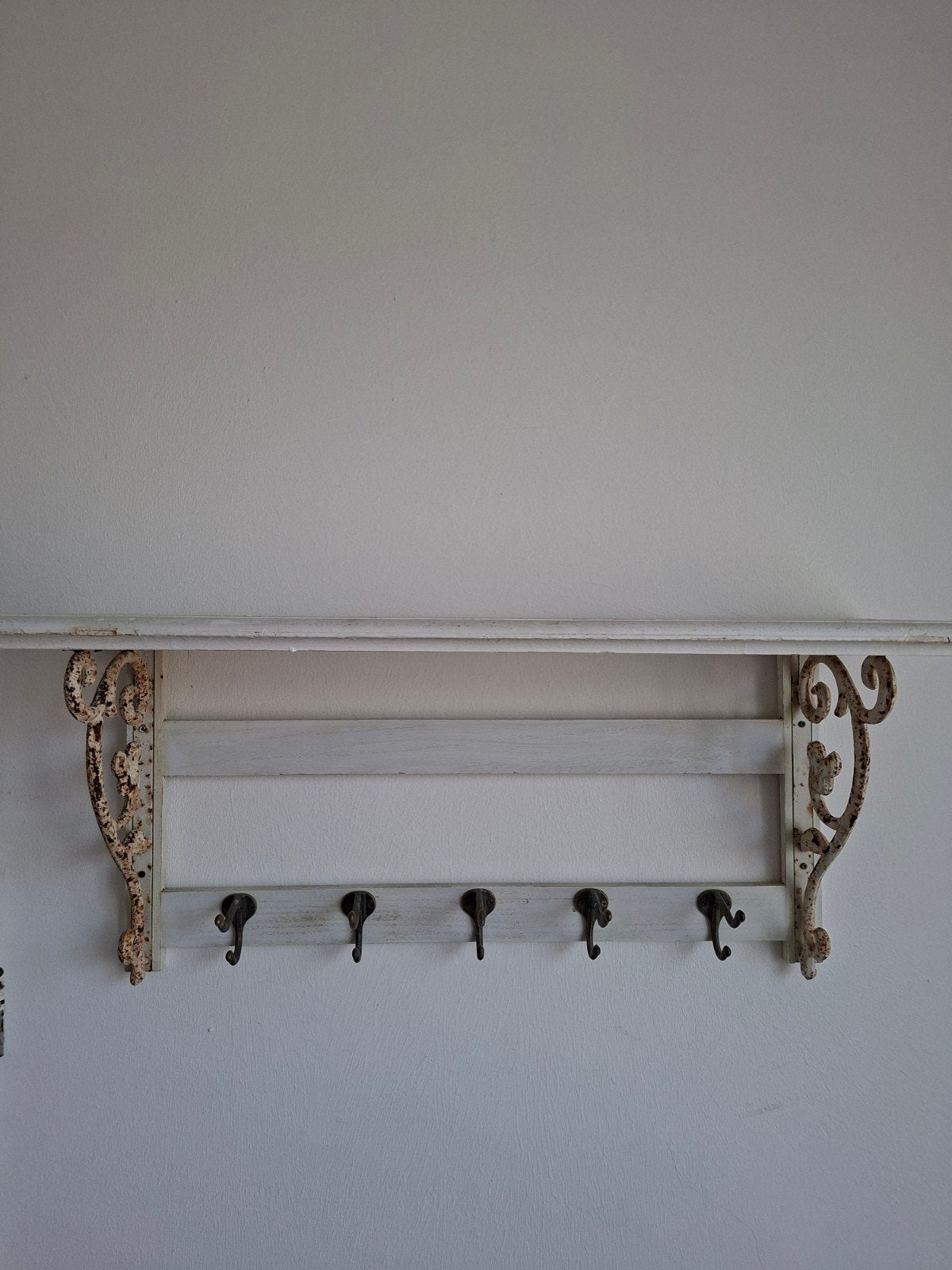 Brocante keukenrek of kapstokje, Zo goed als nieuw, Minder dan 100 cm, Hout, Ophalen