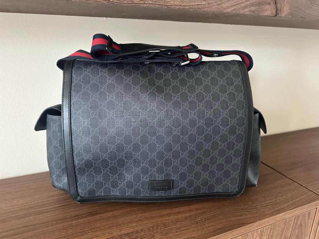 Gucci Supreme Diaper Bag, Kinderen en Baby's, Luiertassen, Zo goed als nieuw, Schoudertas, Ophalen