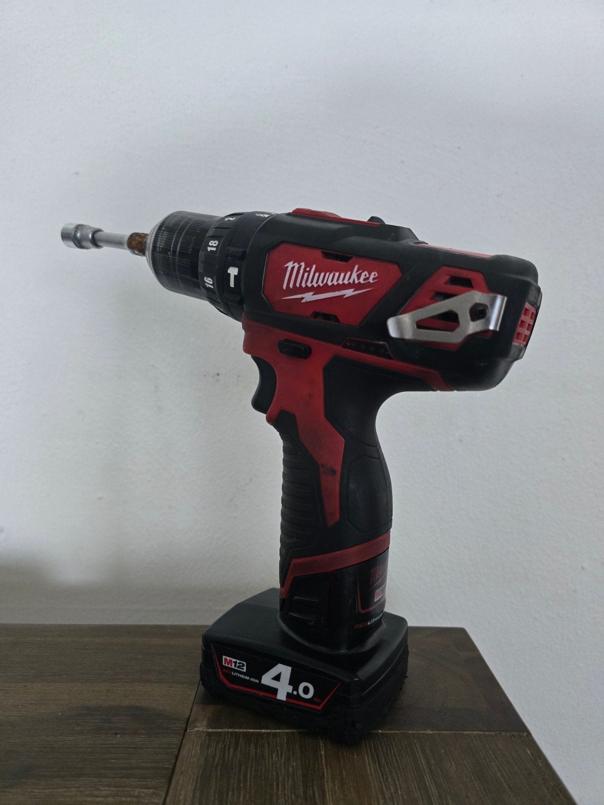 Milwaukee M12