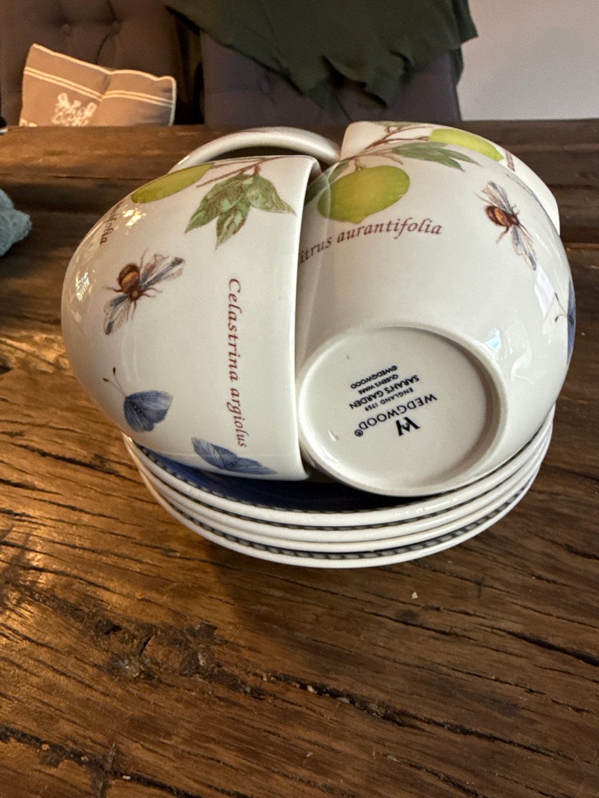 Wedgwood Sarah's Garden Kop en Schotel Set - 4 Stuks, Klassiek, Ophalen of Verzenden, Zo goed als nieuw, Kop(pen) en/of Schotel(s)