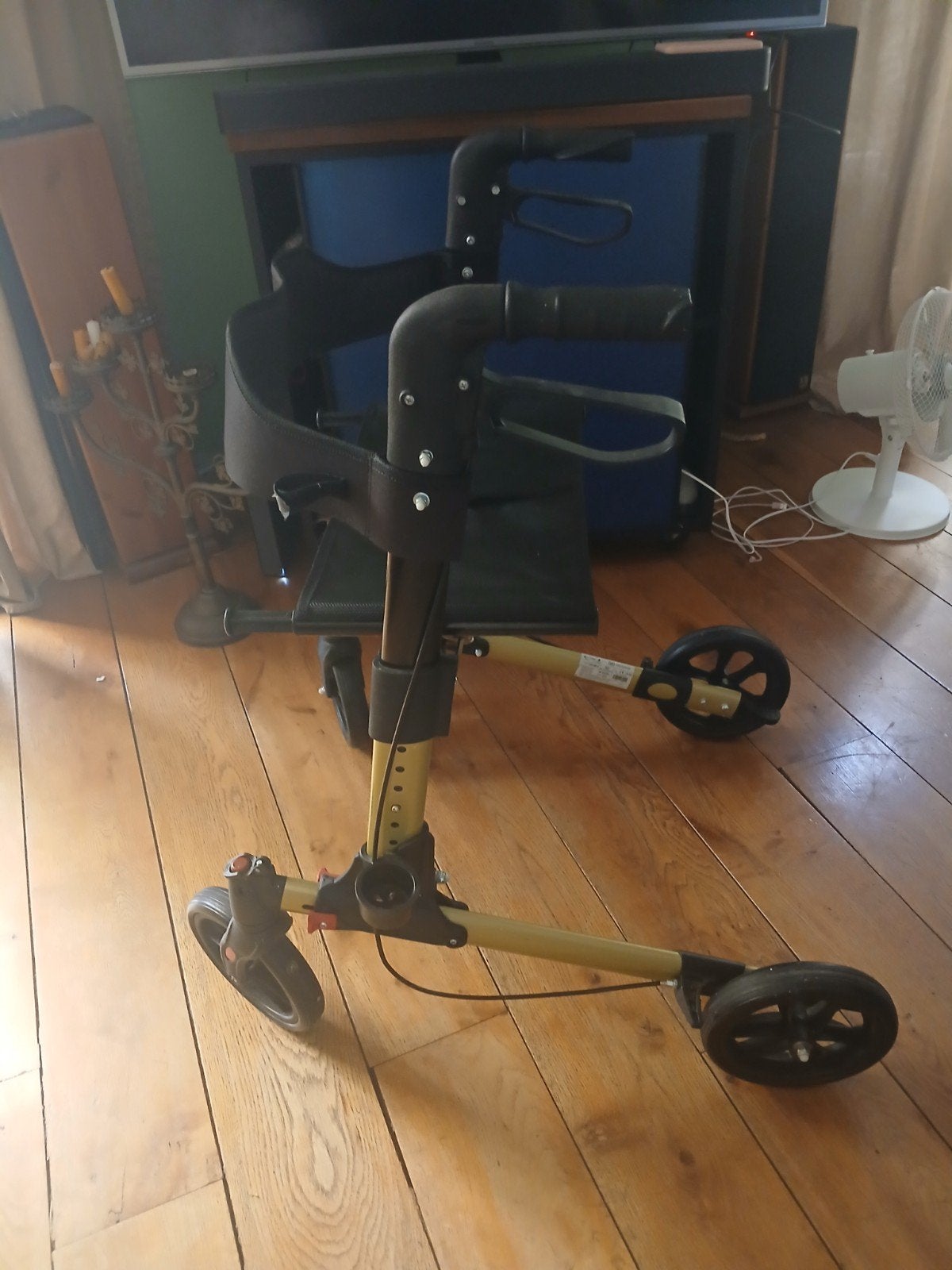 Rollator van Multimotion Keep Moving, Ophalen
