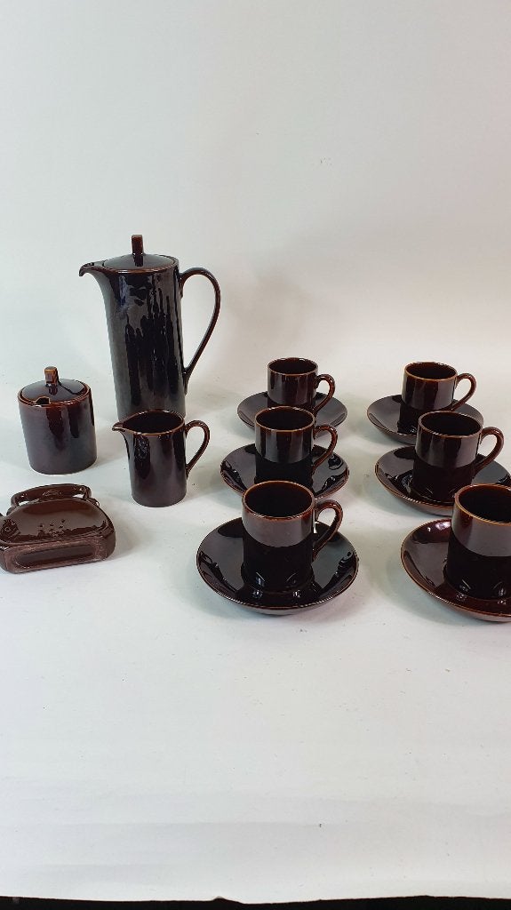 Vintage 16 dlg servies, theeservies bruin, Royal Sphinx. 8A7