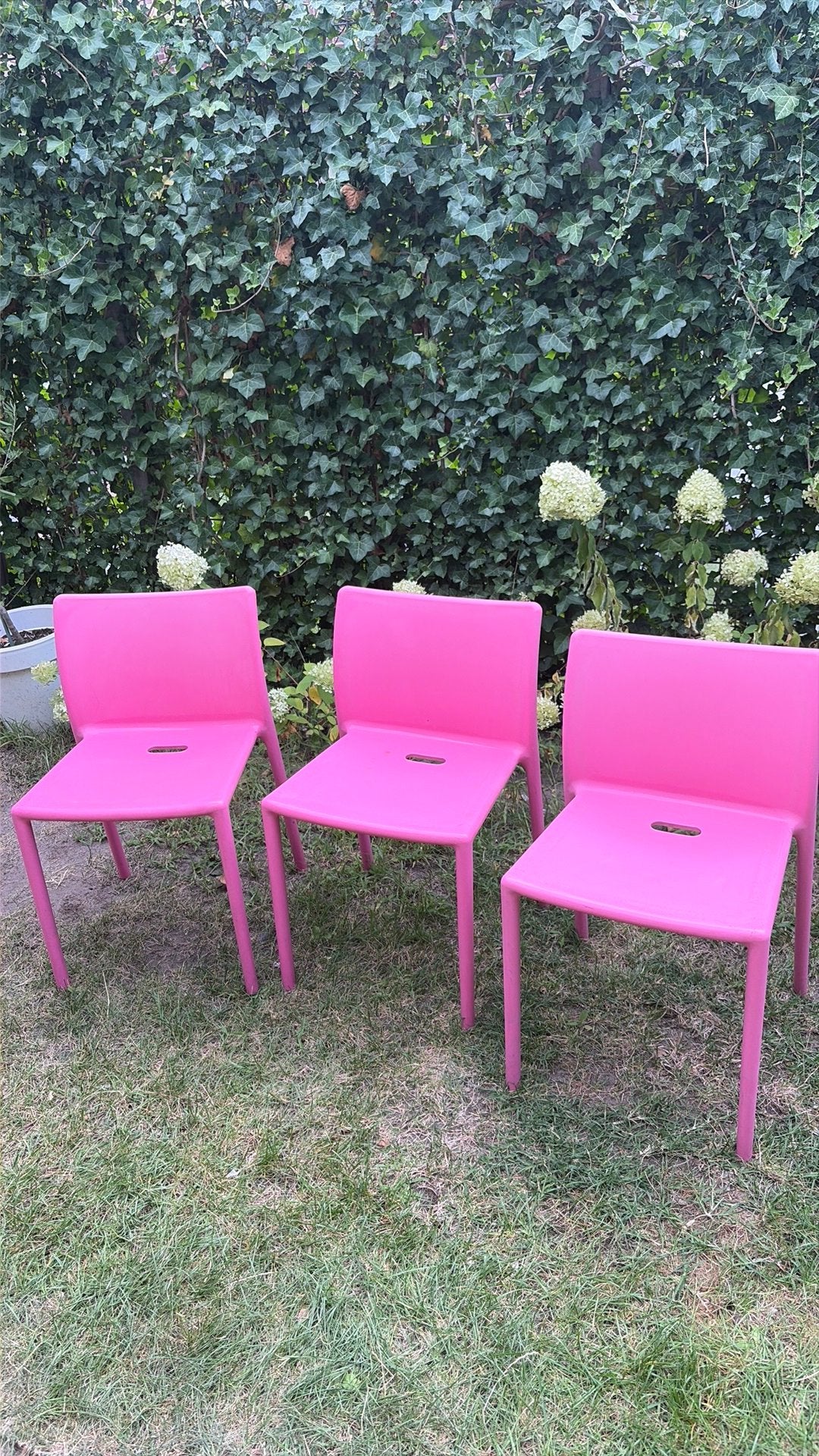 Roze air-char stoelen jasper morrison magis 3 stuks, Huis en Inrichting, Stoelen, Ophalen, Kunststof, Gebruikt, Overige kleuren