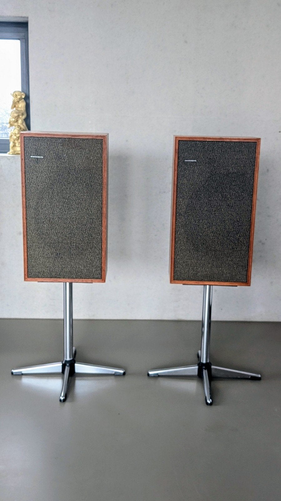 Tandberg TL 1610 Vintage Speakers met Stands, Audio, Tv en Foto, Luidsprekers, Stereo speakers, Gebruikt, Inclusief standaarden