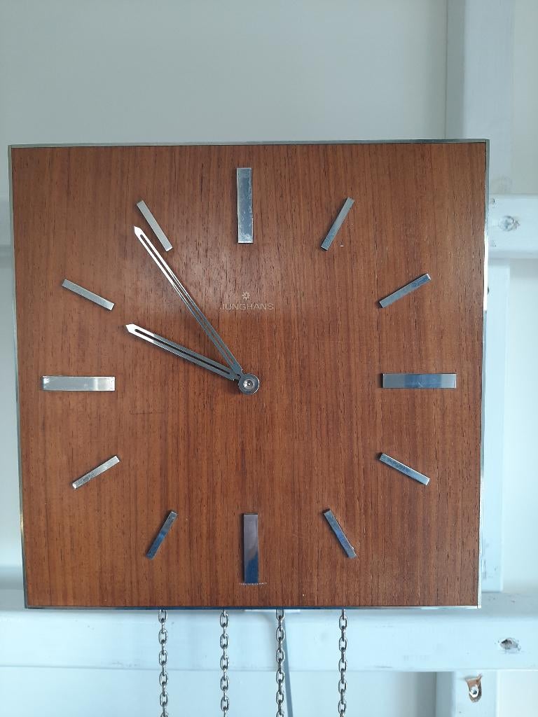 Wandklok, Ophalen, Gebruikt