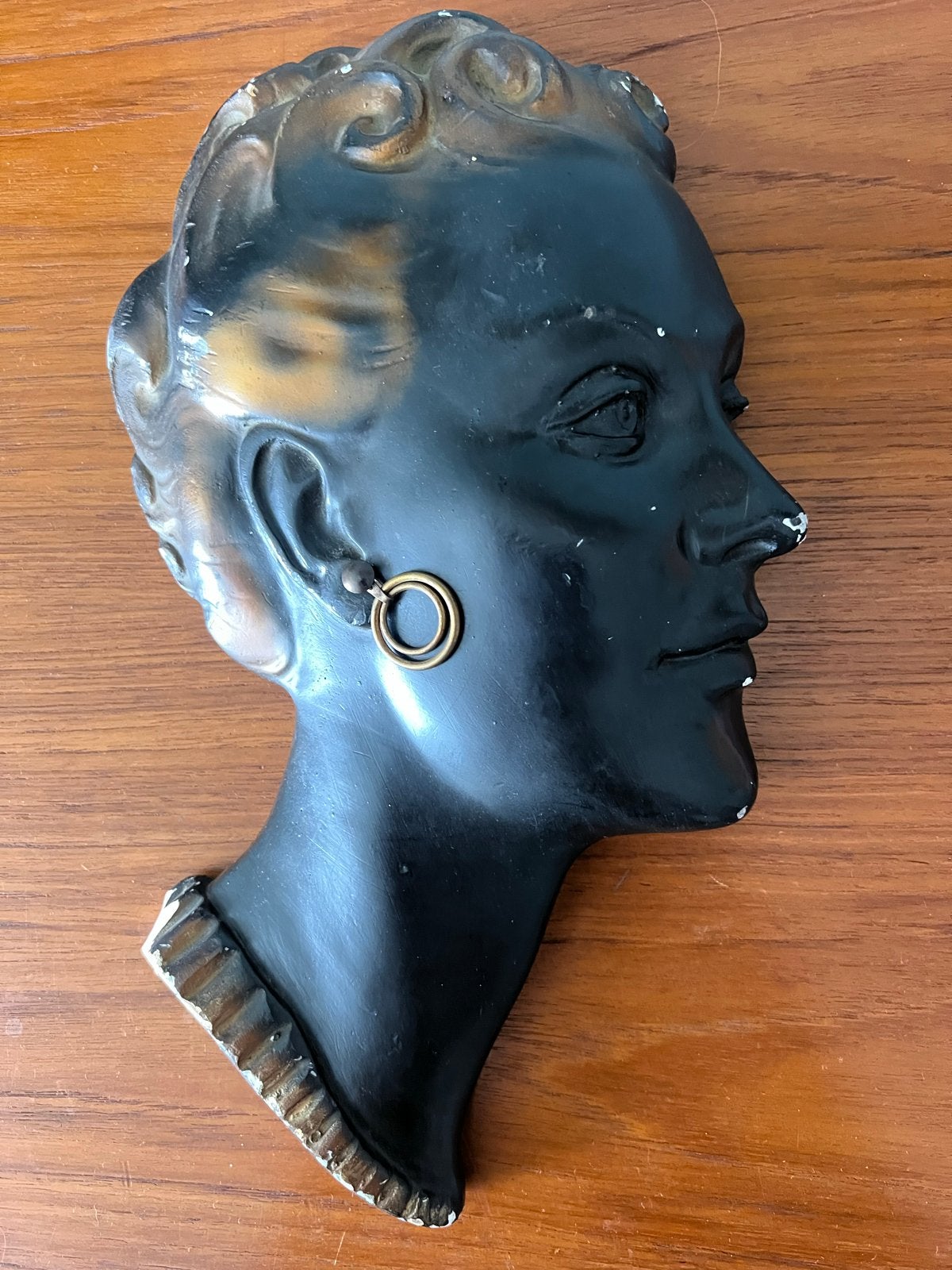 Vintage Art Deco Wandmasker Vrouwenhoofd met Beweegbare Oorb, Ophalen of Verzenden