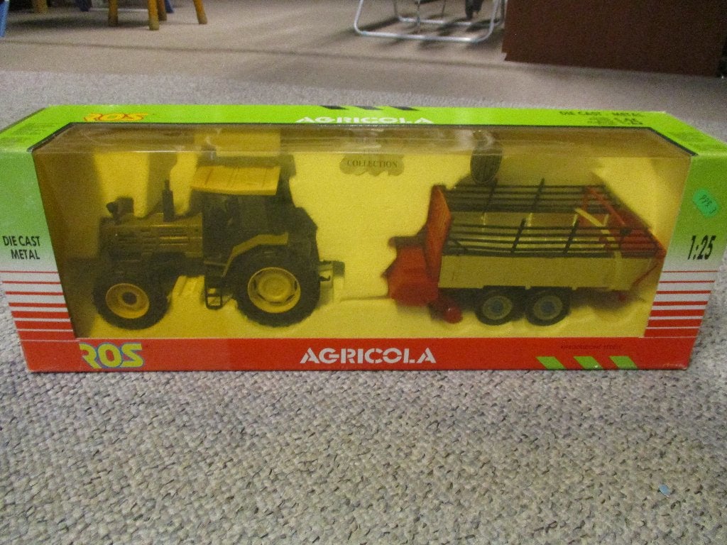 ROS Golden Line Collection Hurlimann met opraapwagen, Ophalen of Verzenden, Zo goed als nieuw, Tractor of Landbouw