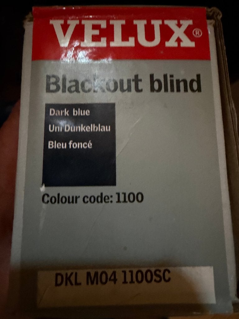 VELUX Verduisterend rolgordijn - DKL M04 1100S 78x98 cm, Overige materialen, Inclusief montageonderdelen, Rolgordijn, Nieuw