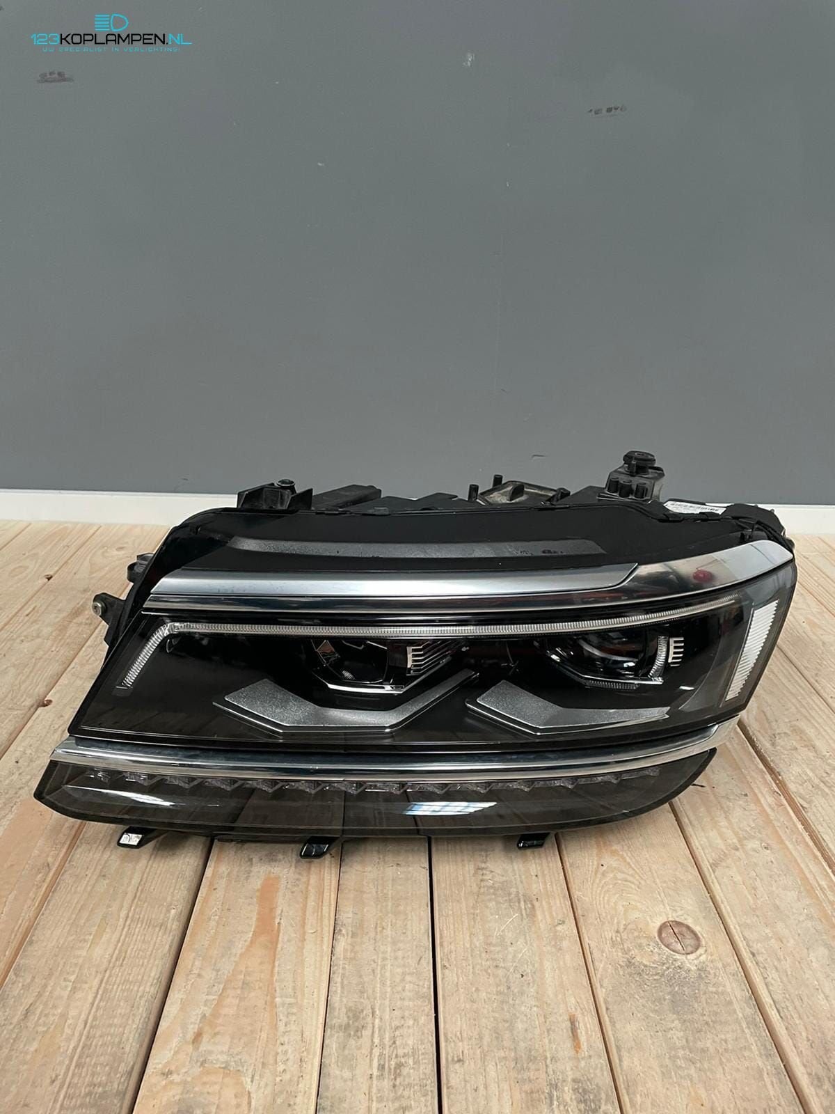 VW Volkswagen Tiguan 5NB Full LED koplamp links, Ophalen, Gebruikt, -, Volkswagen