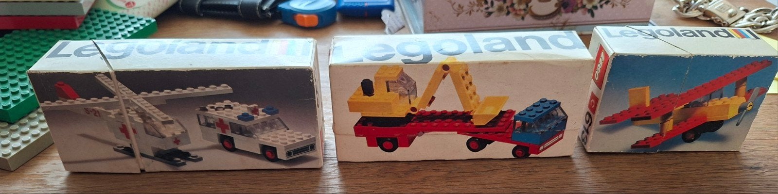 lego doosjes jaren 70, rode kruis, Vliegtuig, dieplader, Ophalen, Gebruikt