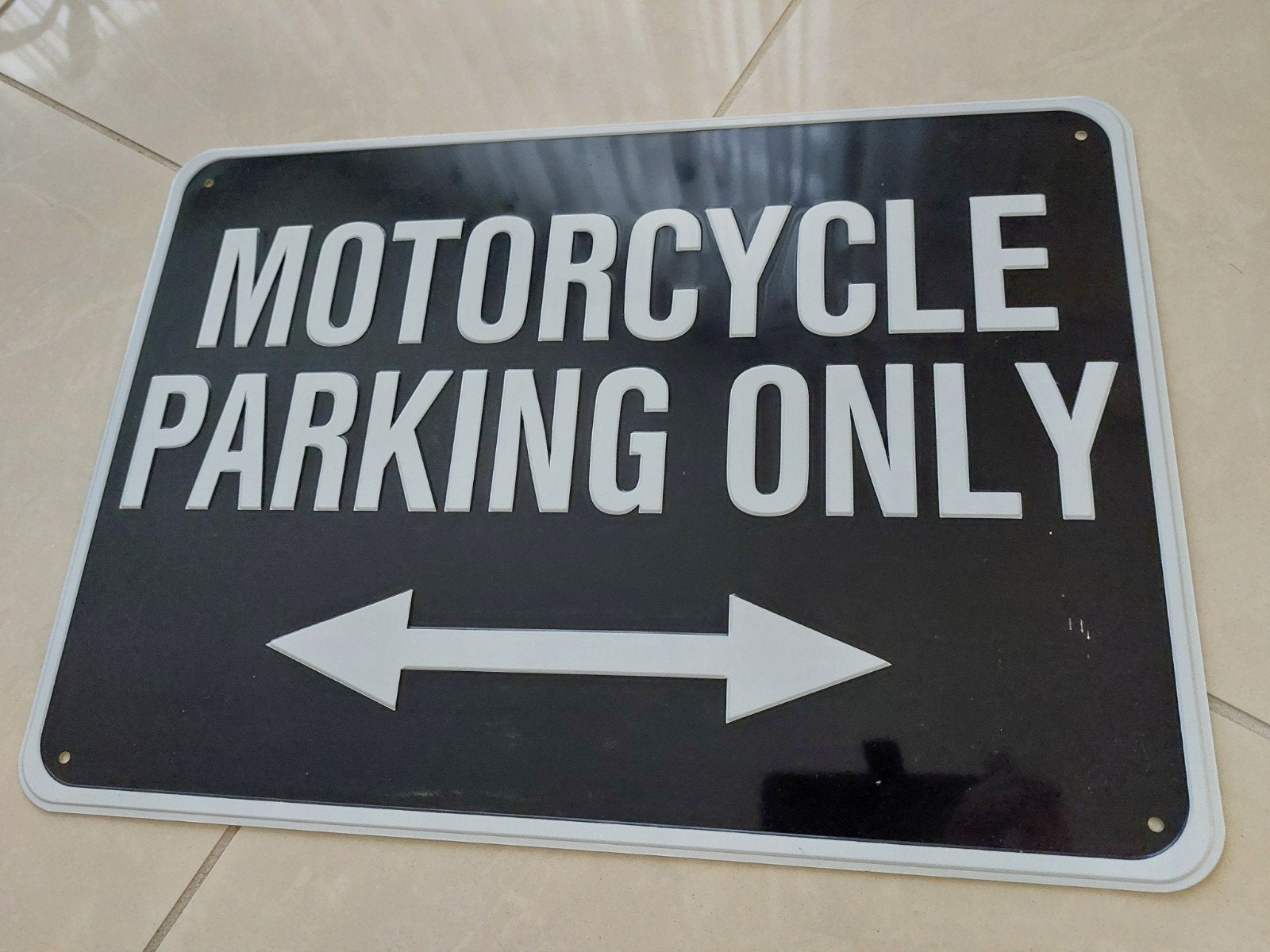 Motorcycle Parking Only - Aluminium Bord Decoratie - 43x30cm, Ophalen of Verzenden, Zo goed als nieuw