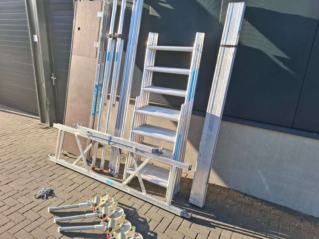 Euroscaffold rolsteiger 75x250 ,werkhoogte 6,2 (NIEUW!!!!), Doe-het-zelf en Verbouw, Steigers, Ophalen, Zo goed als nieuw, Rolsteiger of Kamersteiger