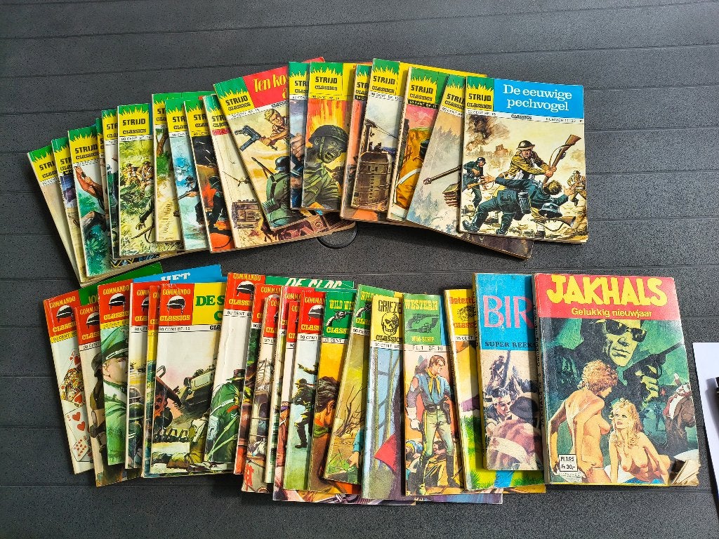 Commando - Strijd Classics - Jakhals - Birma boekjes 37x, Boeken, Meerdere stripboeken, Ophalen of Verzenden, Gelezen