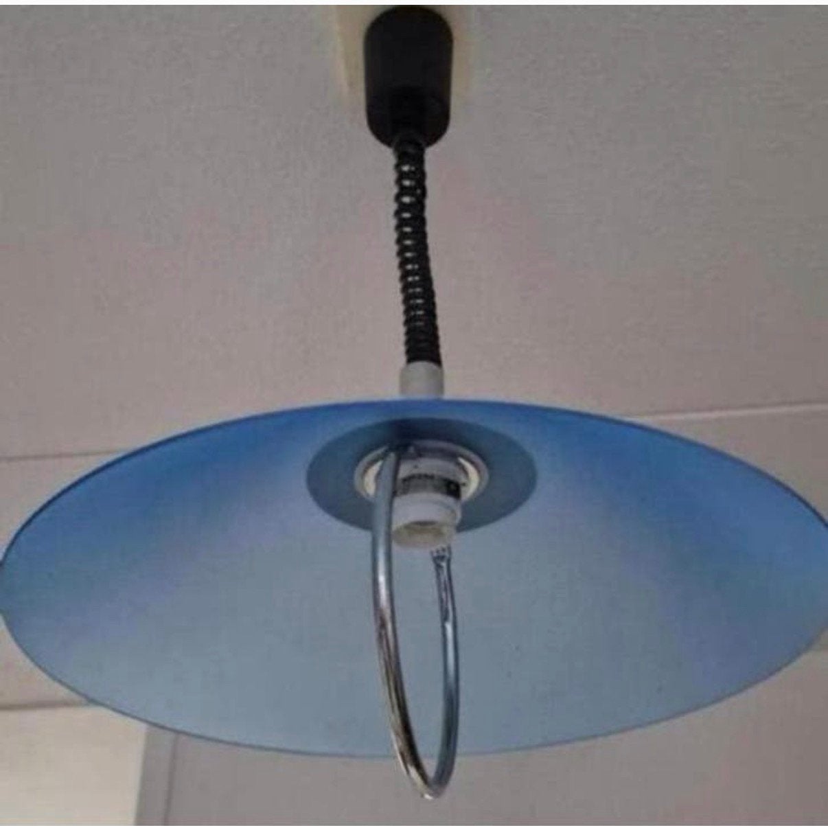 Vintage aro leuchten hanglamp, Huis en Inrichting, Lampen | Hanglampen, Ophalen of Verzenden, Zo goed als nieuw, Kunststof