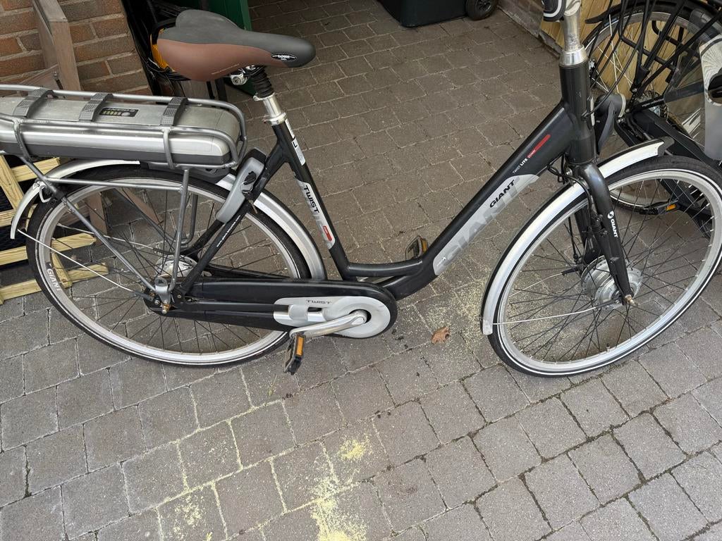 Giant Twist elektrische fiets met motor defect, Ophalen of Verzenden, Gebruikt, Minder dan 30 km per accu, Giant