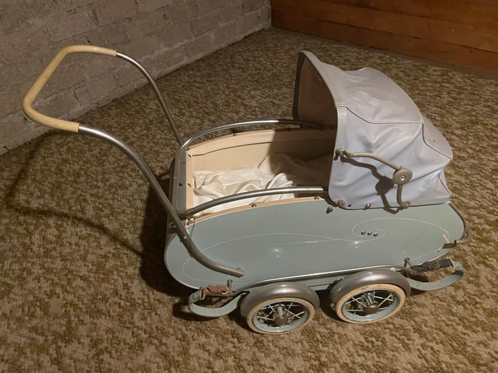 Vintage Koelstra poppenwagen uit 1950 - Uniek verzamelobject, Kinderen en Baby's, Ophalen of Verzenden, Gebruikt, Overige typen