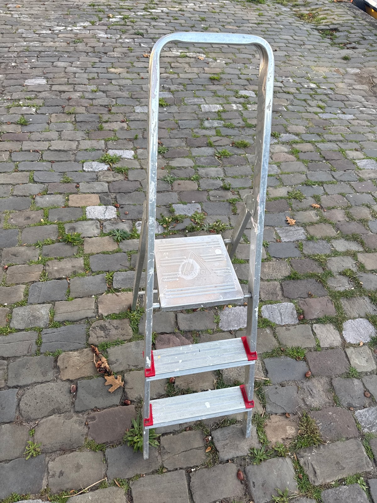 Stevige aluminium trap met 3 treden, Ophalen of Verzenden, Gebruikt, Trap, Minder dan 2 meter