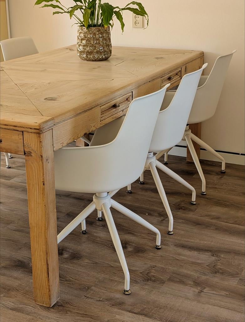 6 witte draaibare kunststof stoelen, Huis en Inrichting, Stoelen, Ophalen, Gebruikt, Wit, Metaal