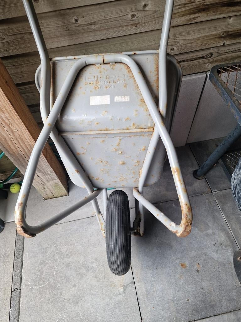 kruiwagen  kleur grijs, Ophalen of Verzenden, Gebruikt