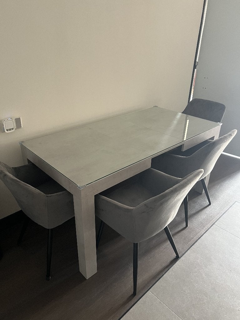 Moderne uitschuifbare eettafel met 4 stoelen, Huis en Inrichting, Tafels | Eettafels, Ophalen, 50 tot 100 cm, Zo goed als nieuw