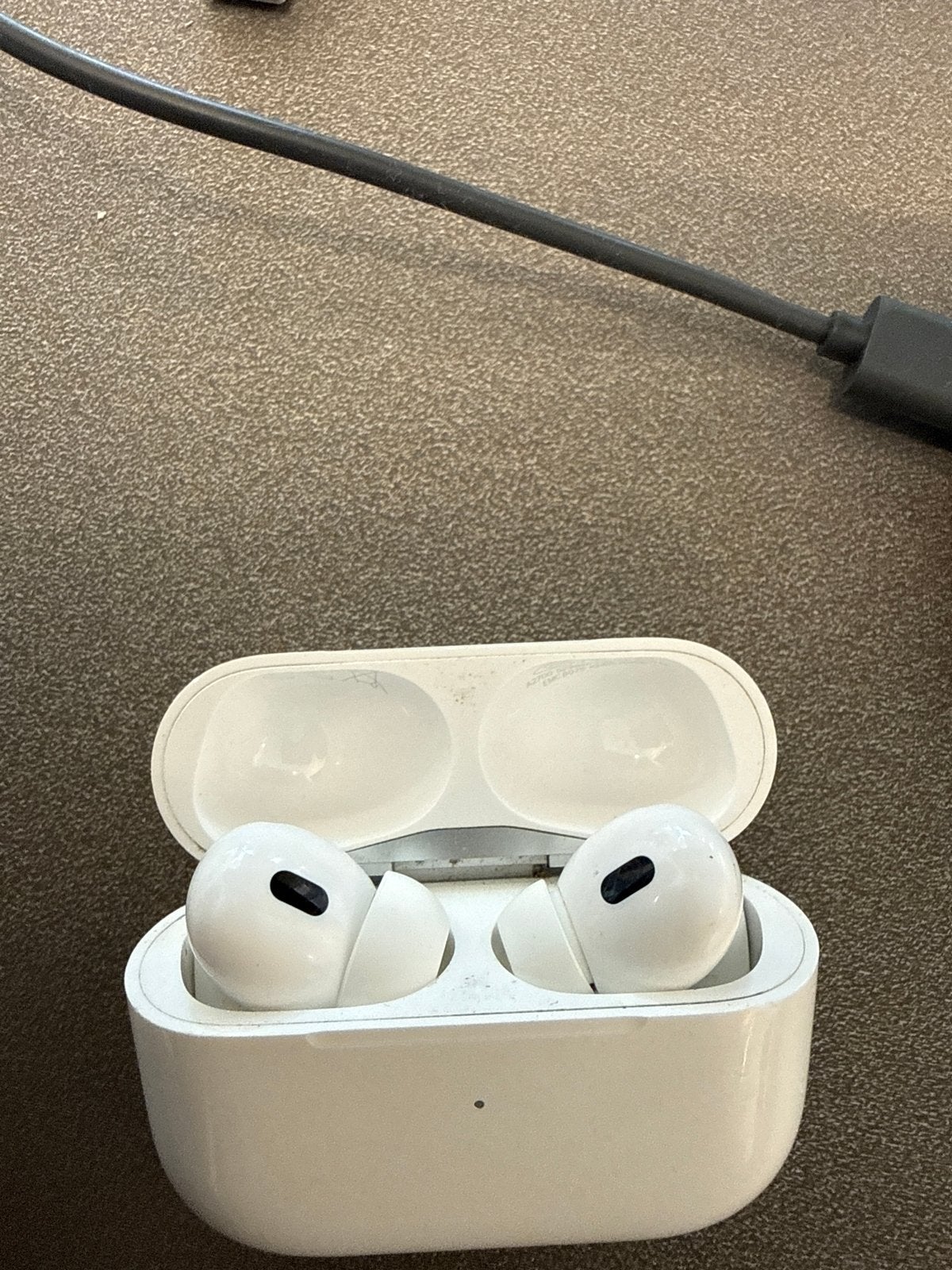 Apple AirPods Pro (alleen oortjes) - Oplaadcase defect, Ophalen, In-ear, Gebruikt, Wit
