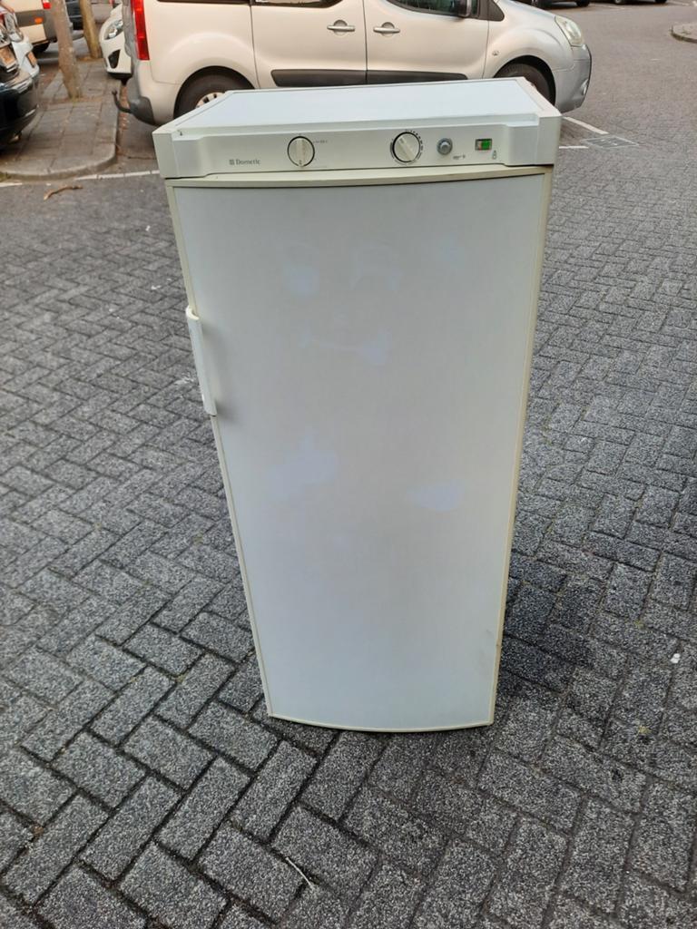Dometic tafelmodel camping caravan koelkast op gas en 220v, Ophalen of Verzenden
