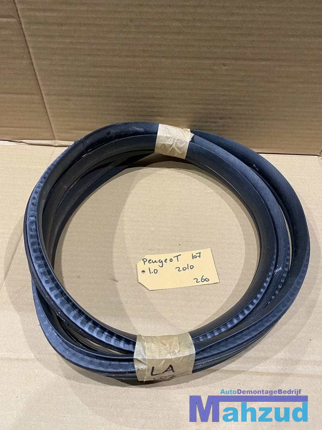 PEUGEOT 107 Links achter deurrubber 2005-2014, Taurusavenue 1
2132 LS  Hoofddorp, NL, Gebruikt, Contact.group@renault.com, Stellantis N.V.