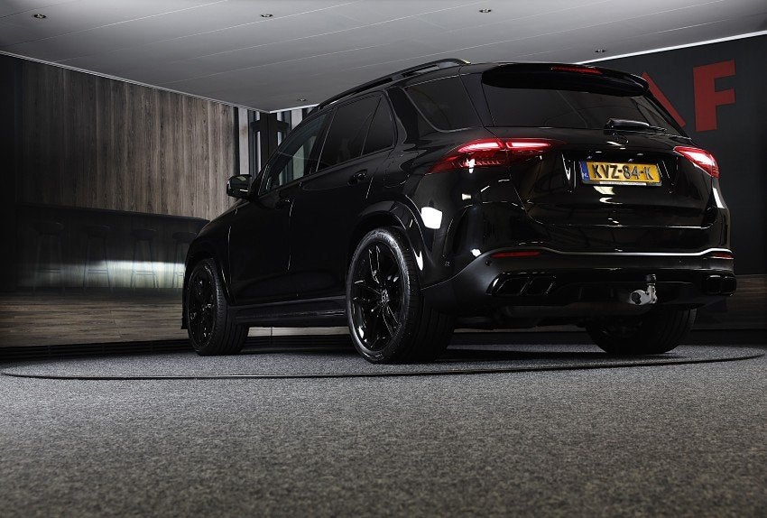 Mercedes-Benz GLE-klasse 400 e 4MATIC AMG 63 Look / Massage, Auto's, Automaat, Dealer onderhouden, Gebruikt, 4 cilinders