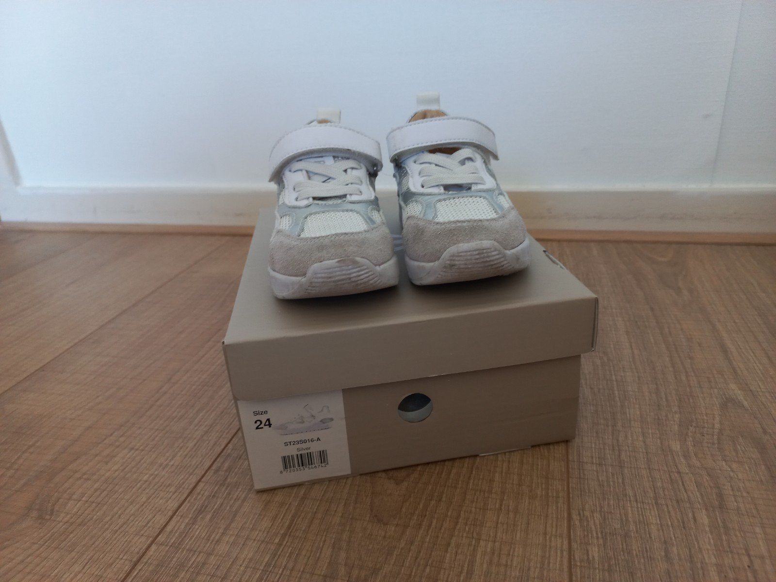 Shoesme kinderschoenen met klittenband,  maat 24., Kinderen en Baby's, Babykleding | Schoentjes en Sokjes, Meisje, Ophalen of Verzenden