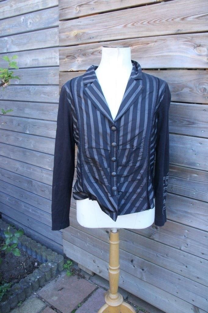 Jasje/ blouse zwart/ grijs Airfield mt 44 drukknoop Vaste pr, Kleding | Dames, Zwart, Maat 42/44 (L), Ophalen of Verzenden, Zo goed als nieuw