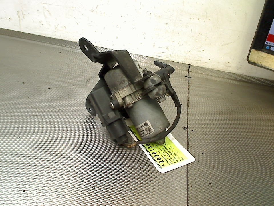 Vacuumpomp Rembekrachtiging Polo VI (AW1) 2018, Gebruikt, Volkswagen, Volkswagen AG, Kundenbetreuung@volkswagen.de