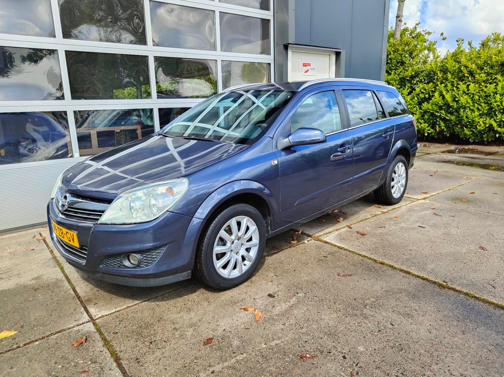 Opel Astra Wagon 1.8 Temptation, Auto's, Opel, Bedrijf, Te koop, Astra, Airbags, Airconditioning, Boordcomputer, Centrale vergrendeling