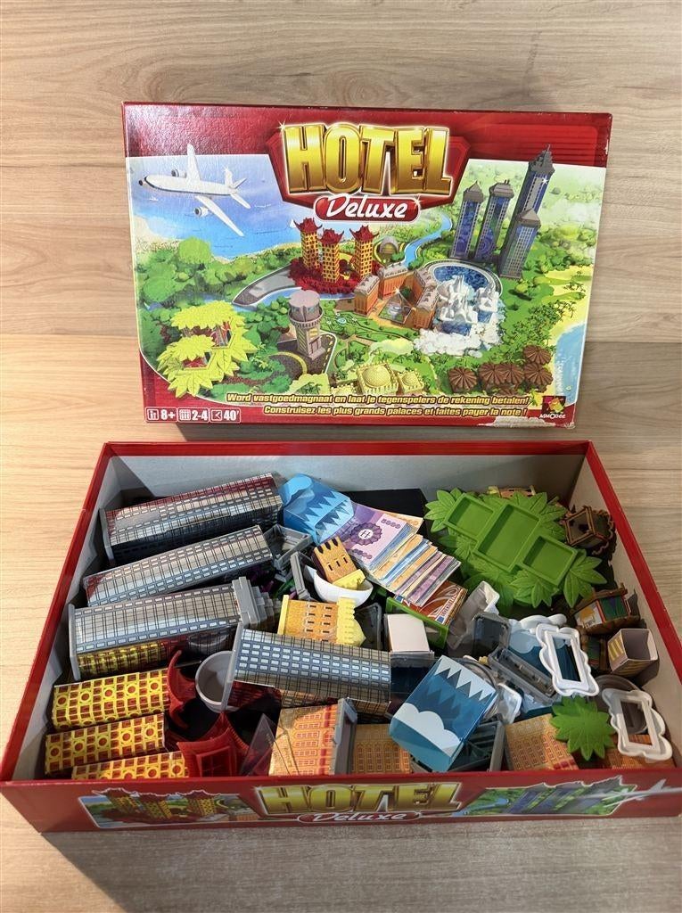 hotel deluxe - s6921, Hobby en Vrije tijd, Gezelschapsspellen | Bordspellen, Verzenden, Zo goed als nieuw