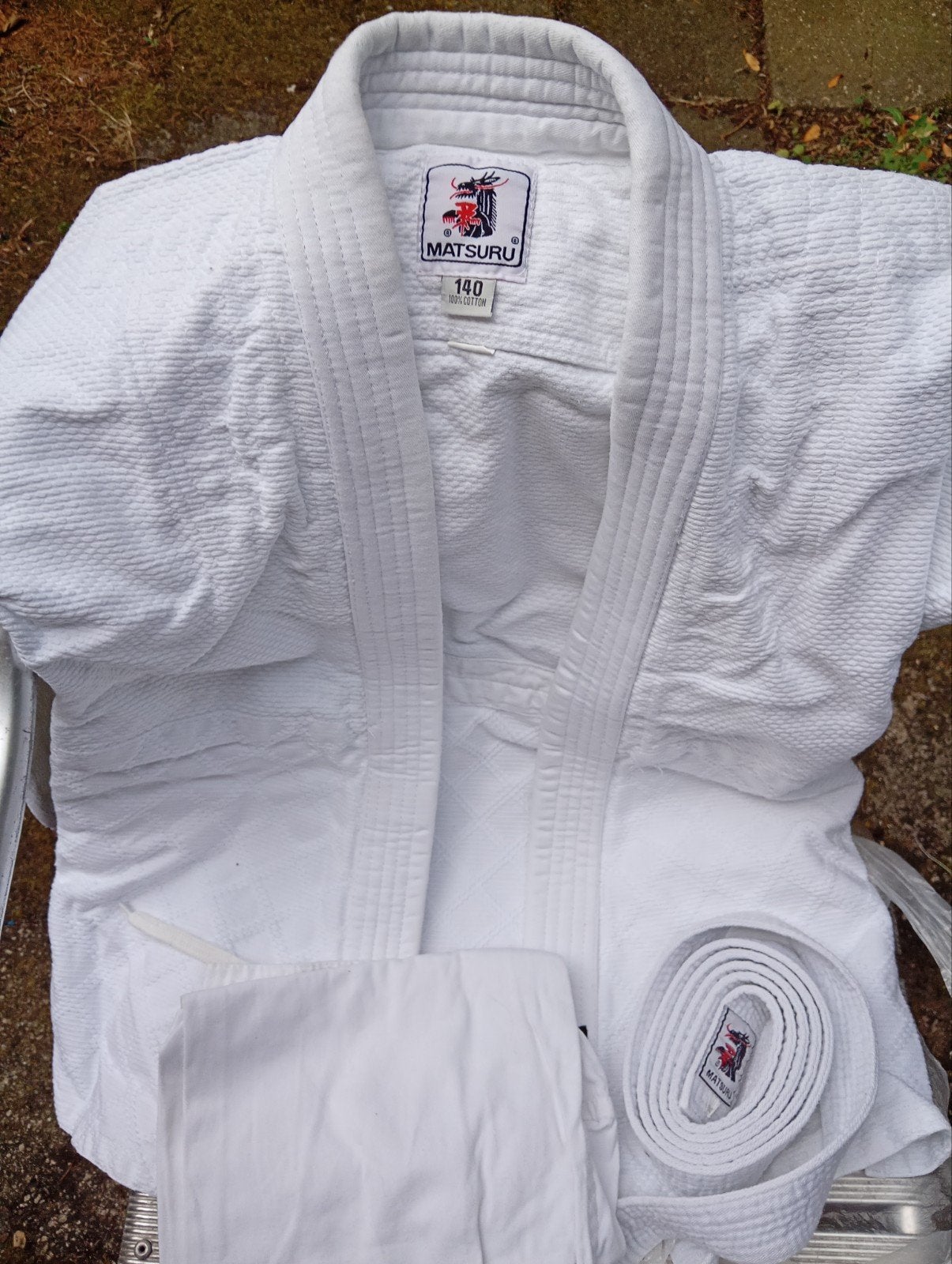 Matsuru Judo/Karate Pak Maat 140 met Witte Band, Ophalen of Verzenden