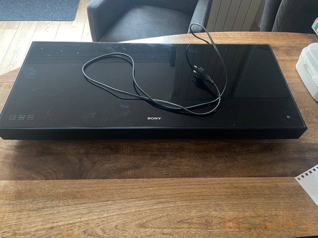 Home cinema met ingebouwde subwoofer, Ophalen, Bluetooth, Gebruikt