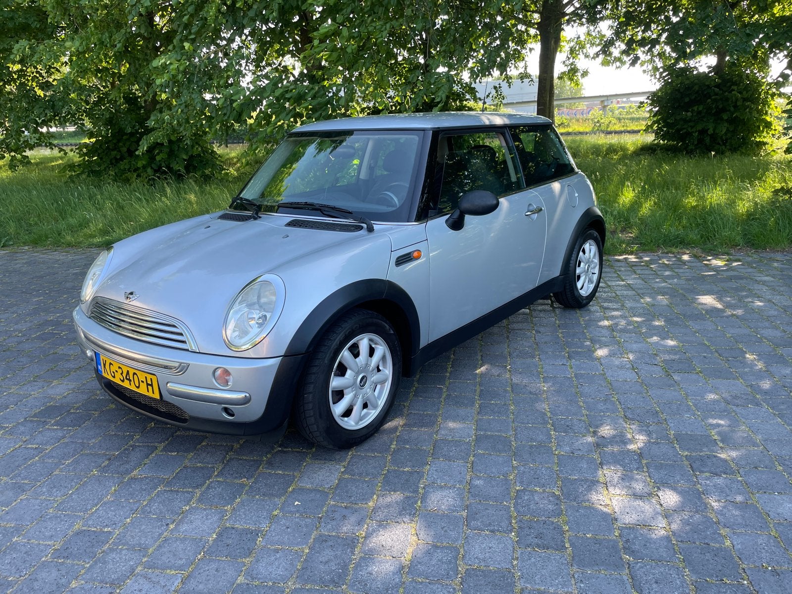 Mini 1.6 16V ONE 2003, Auto's, Mini, Particulier, One, ABS, Airbags, Boordcomputer, Elektrische achterklep, Elektrische ramen