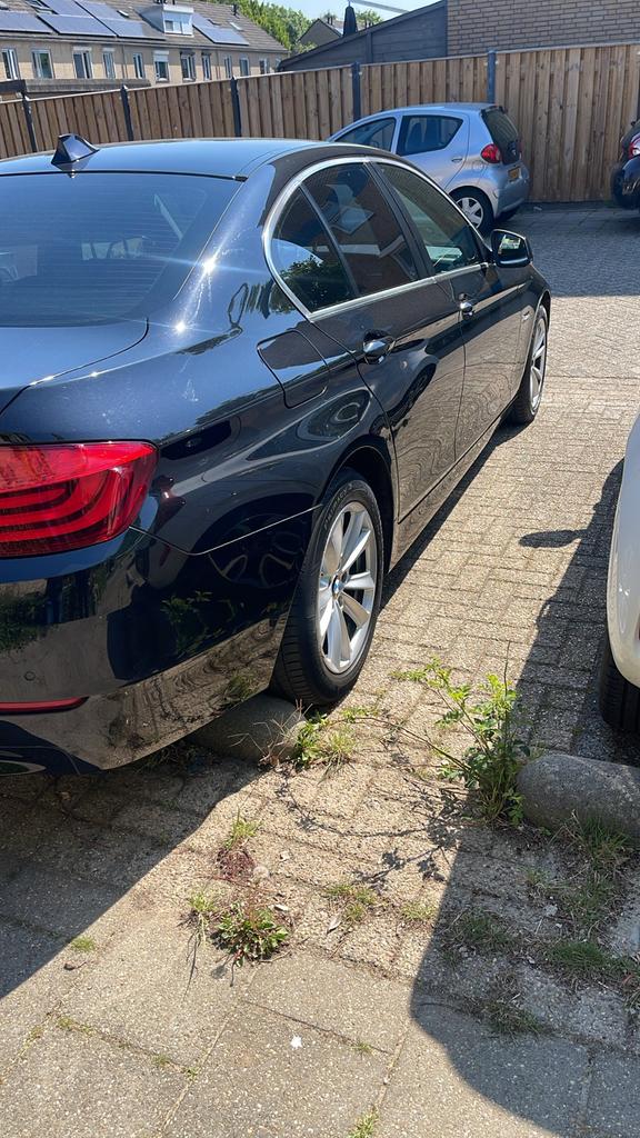 BMW 5-Serie 520d 184pk 2012 Zwart, Auto's, 1995 cc, 2000 kg, Zwart, Sedan