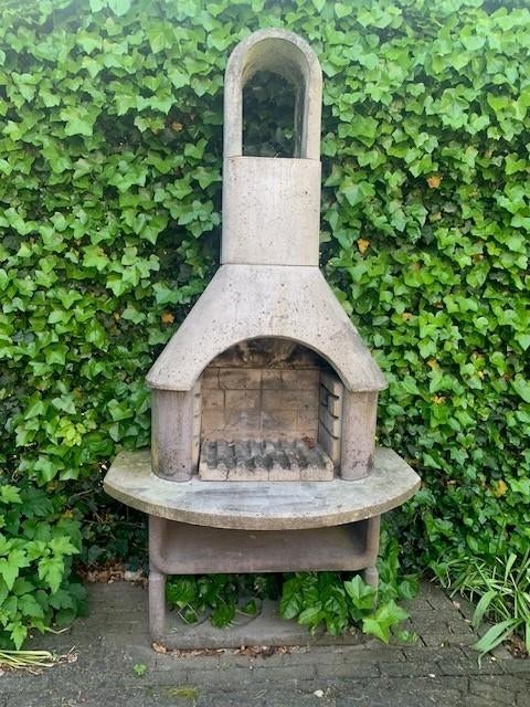 stenen barbecue, Ophalen, Gebruikt