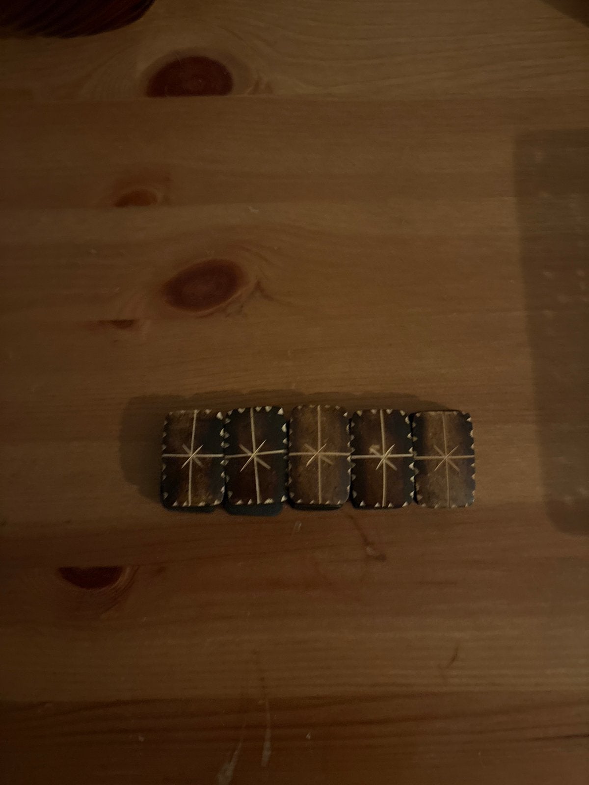 Uniek houten armband met ingelegd patroon, Verzenden, Zo goed als nieuw, Bruin, Hout