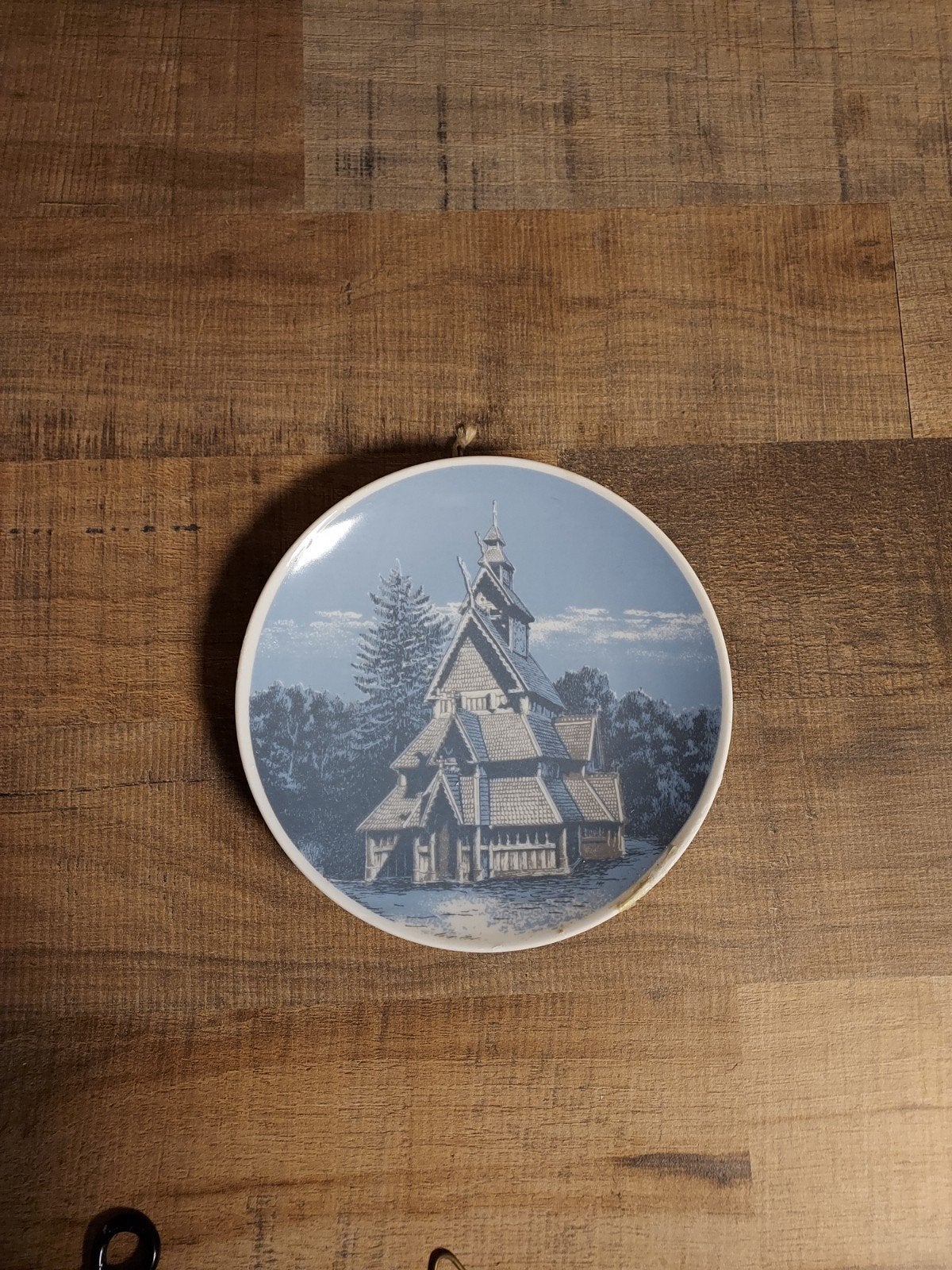 Porsgrund Noorwegen Decoratieve Wandplaat met Kerk, Ophalen