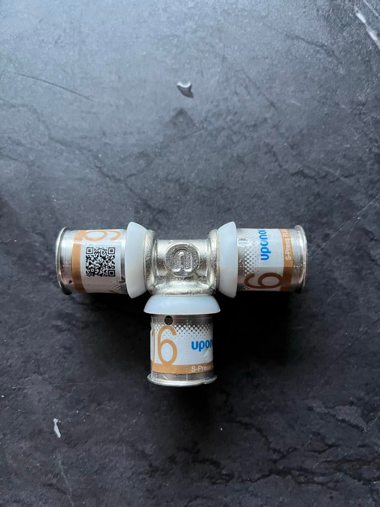 Uponor S-Press Plus T-stuk 16mm - Nieuw, Overige typen, Nieuw, Rvs, Minder dan 2 meter