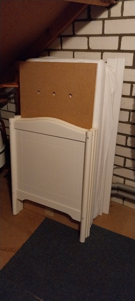 kinderbedje met goed matras., Kinderen en Baby's, Kinderkamer | Bedden, Gebruikt, Minder dan 140 cm, Minder dan 70 cm, Ophalen