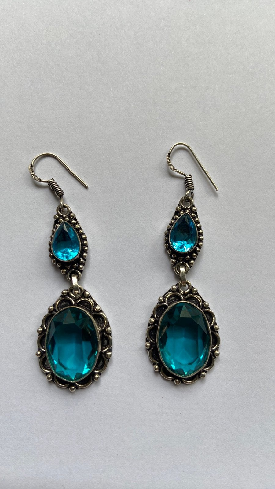 Oorbellen zilver met toermalijn gemerkt 925, Sieraden, Tassen en Uiterlijk, Ophalen of Verzenden, Zilver, Oorbellen, Met edelsteen