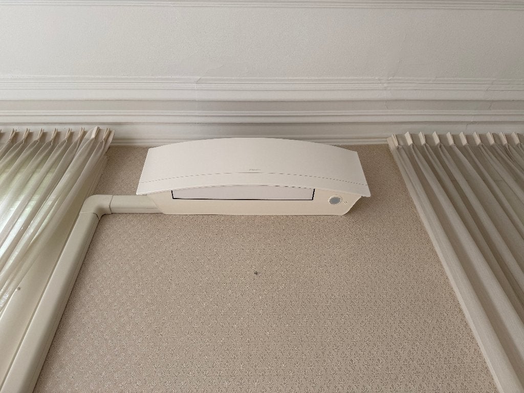 Daikin Emura Design Airco/Warmtepomp 5 kW (2021) - Compleet!, Ophalen, 3 snelheden of meer, Afstandsbediening, Gebruikt
