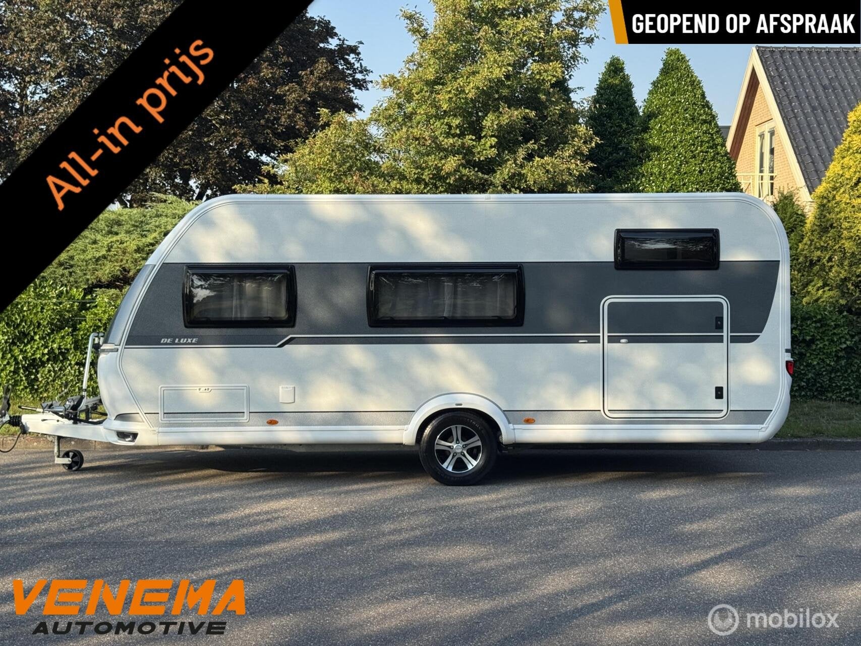 Hobby De Luxe 545 KMF | Mover, Thule Luifel, Douche en meer., Caravans en Kamperen, Hobby, 7 tot 8 meter, Harald-Striewski-Straße 15, 24787 Fockbek, Duitsland