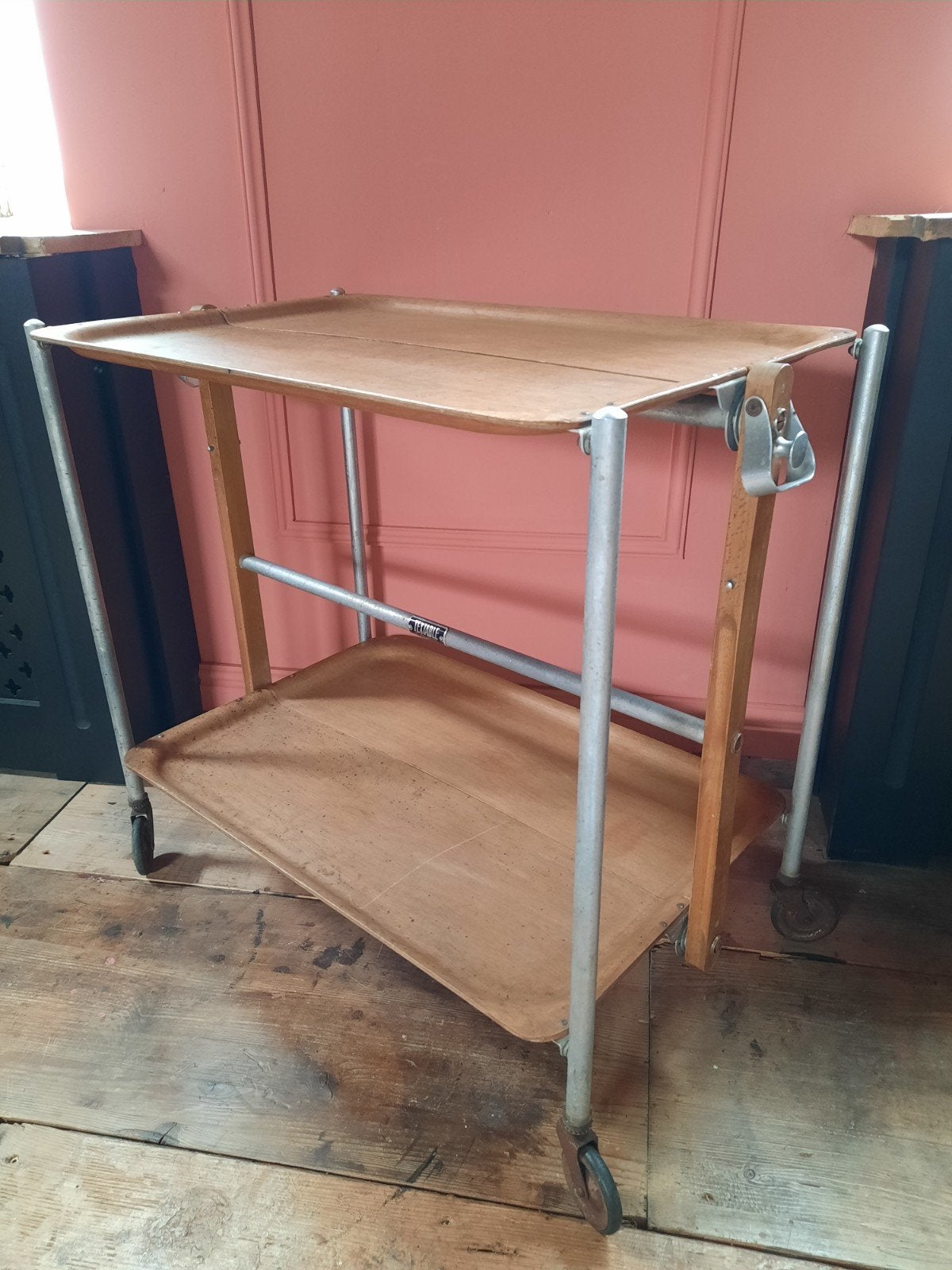 Oude serveertafel tafel theerek bijzettafeltje, Ophalen