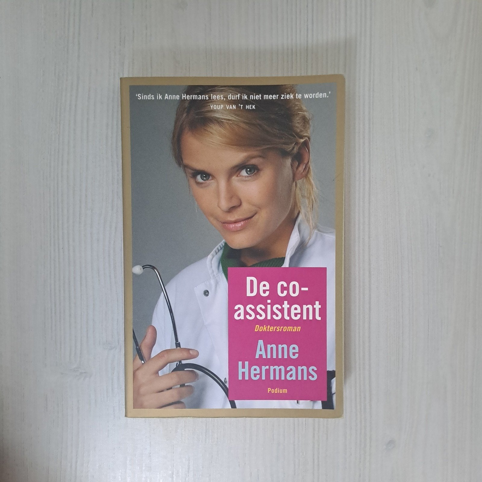 De co-assistent - Doktersroman door Anne Hermans, Ophalen of Verzenden, Gelezen, Anne Hermans, Nederland