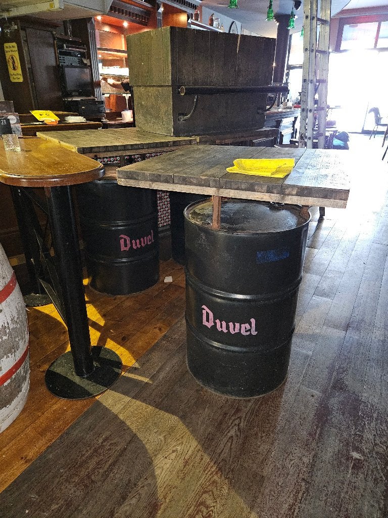 biertafels, Tuin en Terras, Ophalen, Zo goed als nieuw, Rechthoekig, Hout